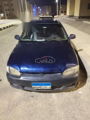 هيونداي اكسنت 2006 أزرق غامق مستعملة للبيع