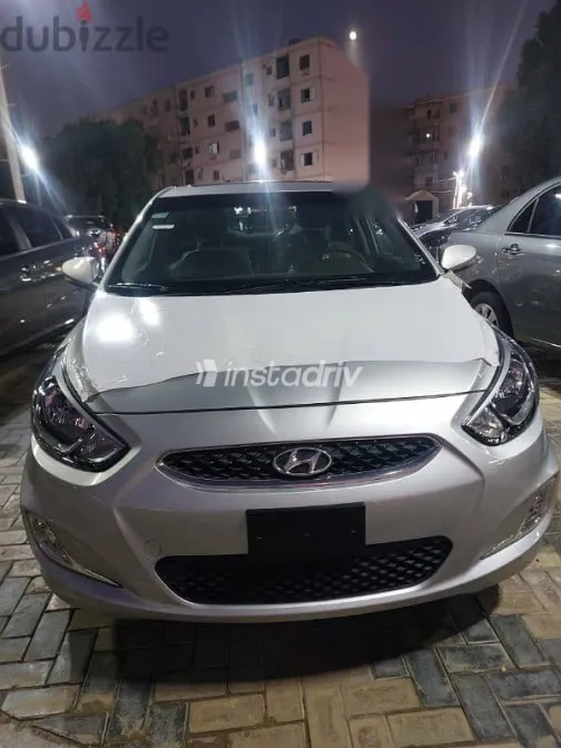 هيونداي اكسنت 2026 فضي جديدة للبيع - 2