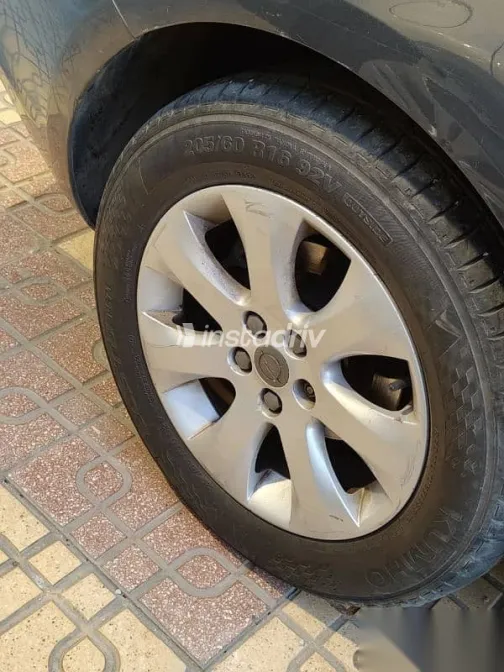 اوبل أسترا 2015 أسود مستعملة للبيع - 3