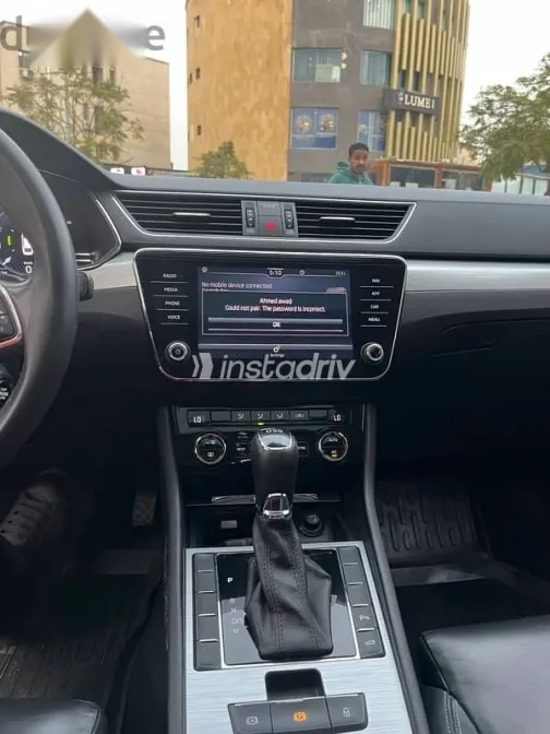 سكودا سوبيرب 2022 أزرق غامق مستعملة للبيع - 10