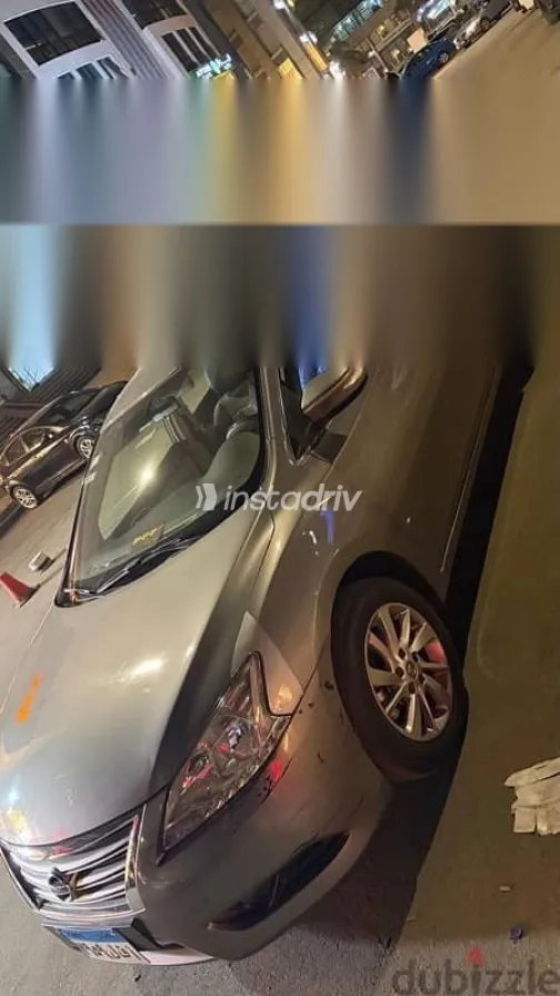 Nissan Sentra 2024 Gold Used for Sale - 3