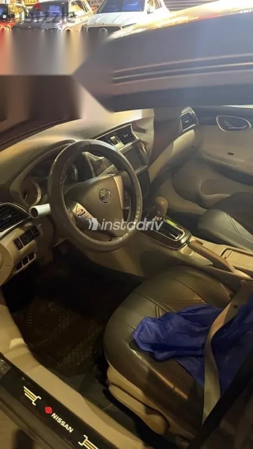 Nissan Sentra 2024 Gold Used for Sale - 4