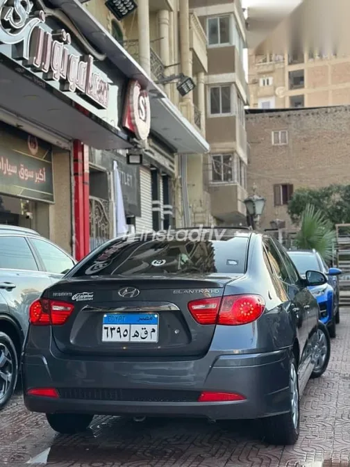 Hyundai Elantra 2024 Gray Used for Sale - 2