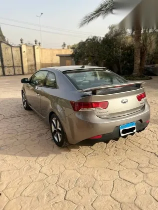 Kia Cerato 2010 Silver Used for Sale