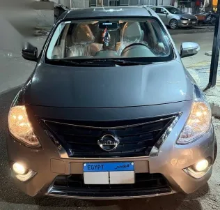 نيسان صنى 2024 رمادي مستعملة للبيع