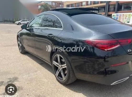 مرسيدس CLA 180 2021 أسود مستعملة للبيع - 1