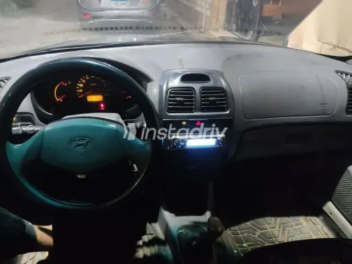 هيونداي فيرنا 2008 أسود مستعملة للبيع - 5