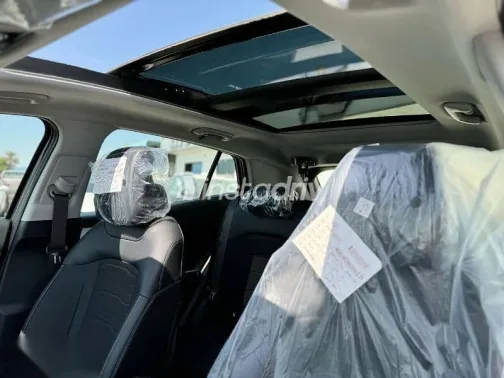 Kia Sportage 2025 White New for Sale - 7