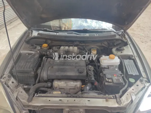 دايو نوبيرا 2002 أبيض مستعملة للبيع - 5