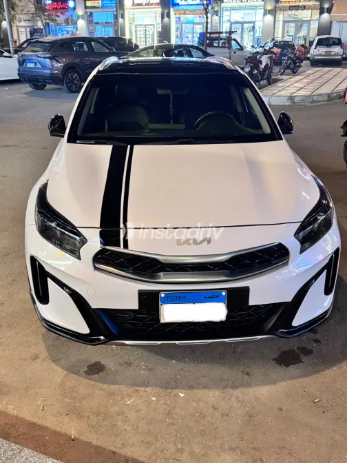 Kia Xceed 2024 White Used for Sale - 6