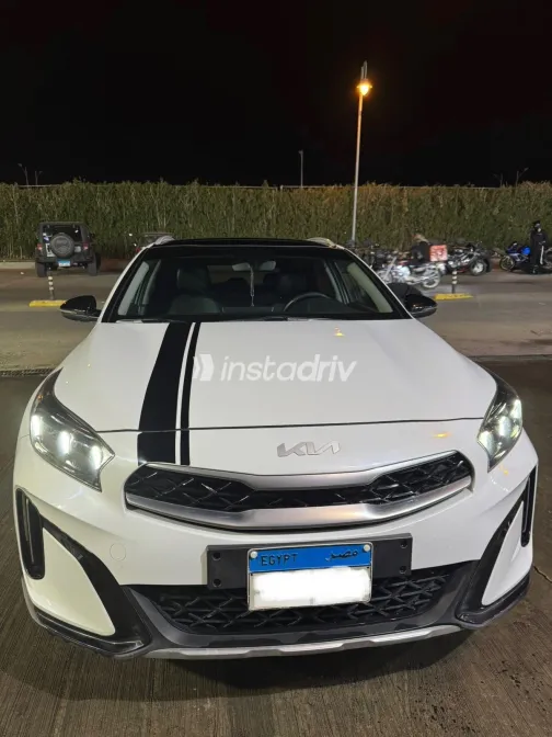 Kia Xceed 2024 White Used for Sale - 7