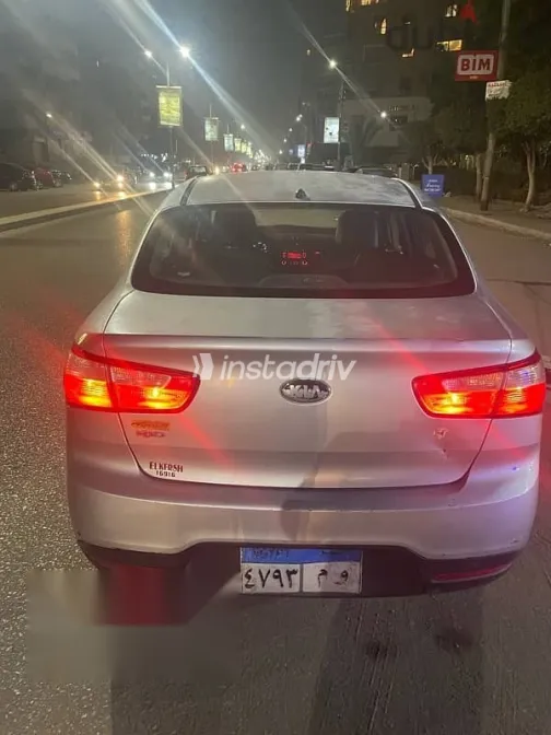Kia Rio 2013 Silver Used for Sale - 6
