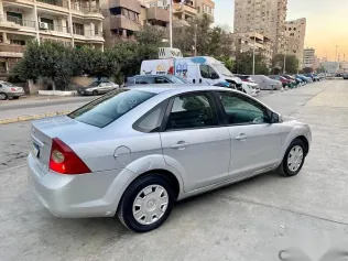 Ford Focus 2009 Silver Used for Sale