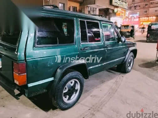 جيب شيروكي 1994 أخضر مستعملة للبيع - 6