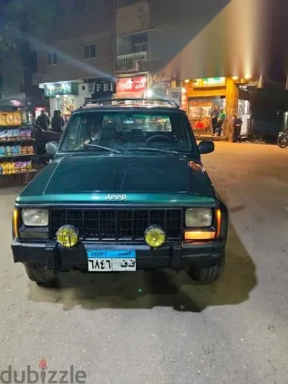 جيب شيروكي 1994 أخضر مستعملة للبيع