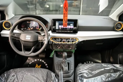 سيات ابيزا 2026 رمادي جديدة للبيع - 2