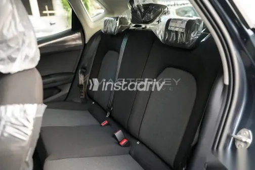 سيات ابيزا 2026 رمادي جديدة للبيع - 5