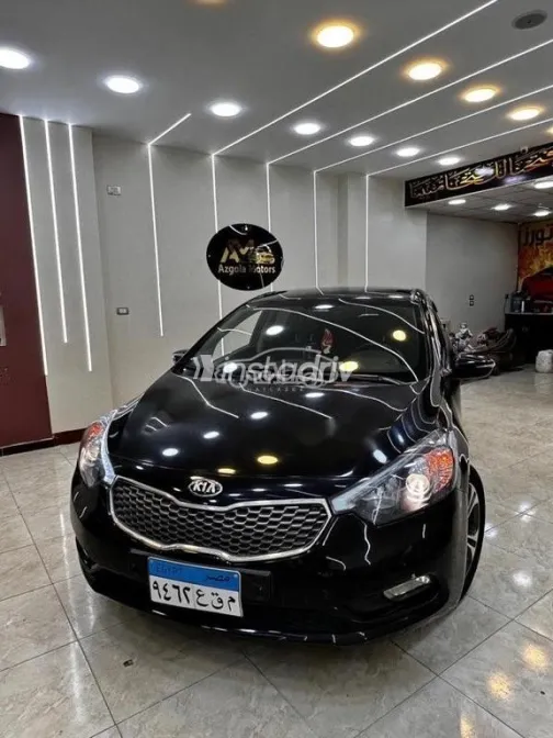 Kia Cerato 2013 Black Used for Sale - 4