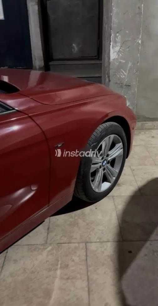 بي ام دبليو 316 2015 أبيض مستعملة للبيع - 3