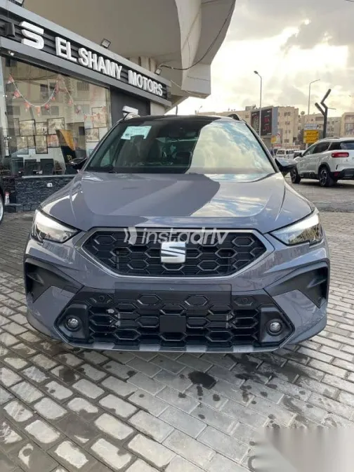 سيات ارونا 2026 فضي جديدة للبيع - 2