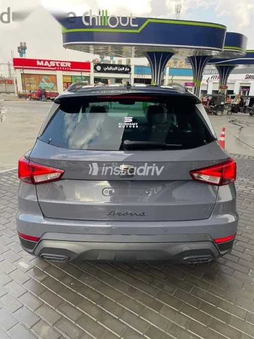 سيات ارونا 2026 فضي جديدة للبيع - 4