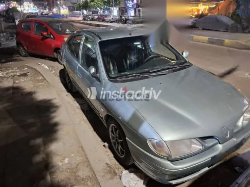 رينو ميجان 1999 أخضر مستعملة للبيع - 3