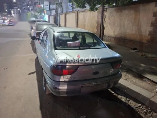 رينو ميجان 1999 أخضر مستعملة للبيع - 5