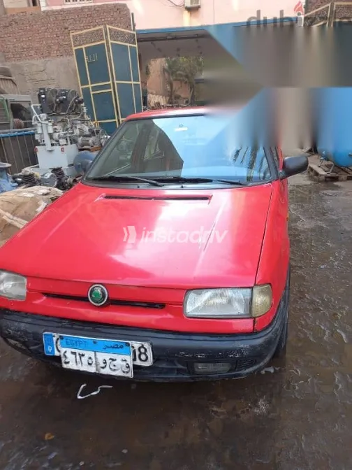 سكودا فيليشيا 1997 أحمر مستعملة للبيع - 8