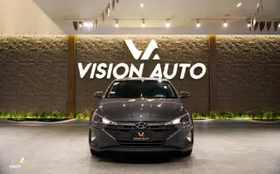 هيونداي إلنترا 2026 رمادي جديدة للبيع