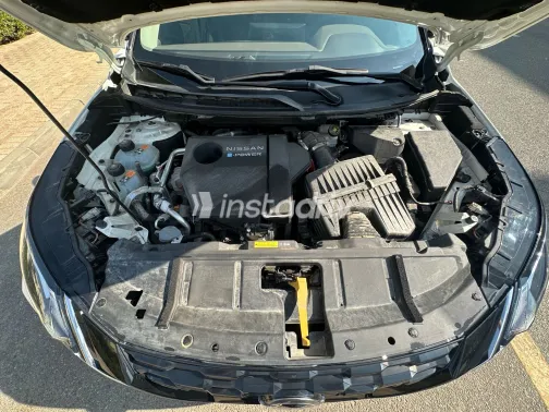 نيسان اكس تريل 2023 أبيض مستعملة للبيع - 5