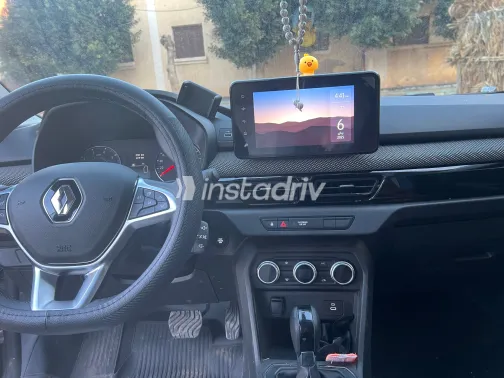 رينو تاليانت 2025 أبيض مستعملة للبيع - 5