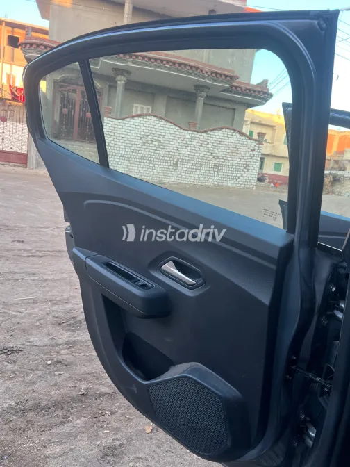 رينو تاليانت 2025 أبيض مستعملة للبيع - 8