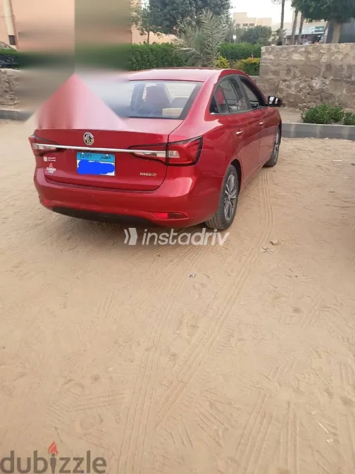 ام جى 5 2022 أحمر مستعملة للبيع - 9