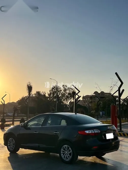 Renault Fluence 2014 Black Used for Sale - 4