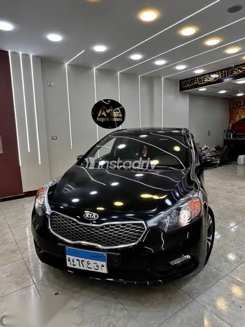 كيا سيراتو 2013 أسود مستعملة للبيع - 3
