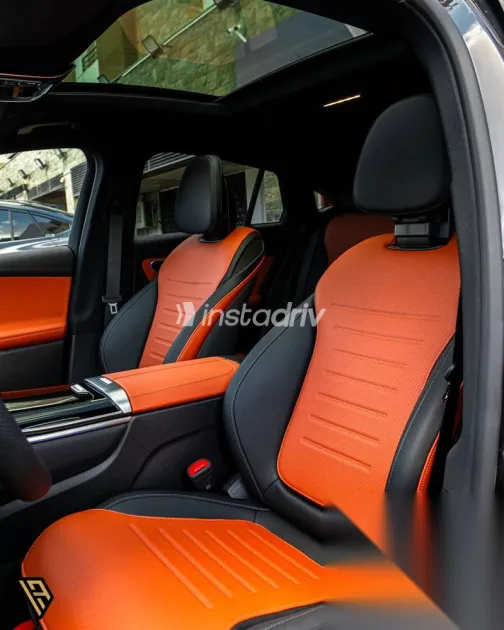 مرسيدس GLC 300 2026 أسود جديدة للبيع - 6