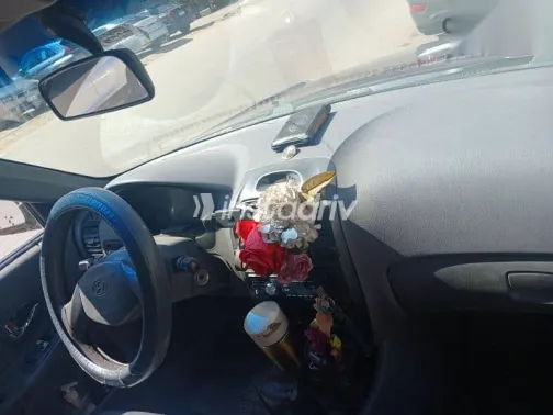 Hyundai Verna 2016 Burgundy Used for Sale - 6