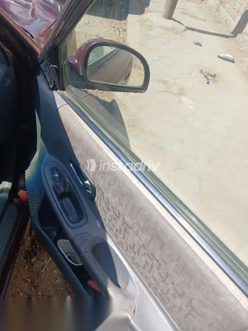 Hyundai Verna 2016 Burgundy Used for Sale - 7