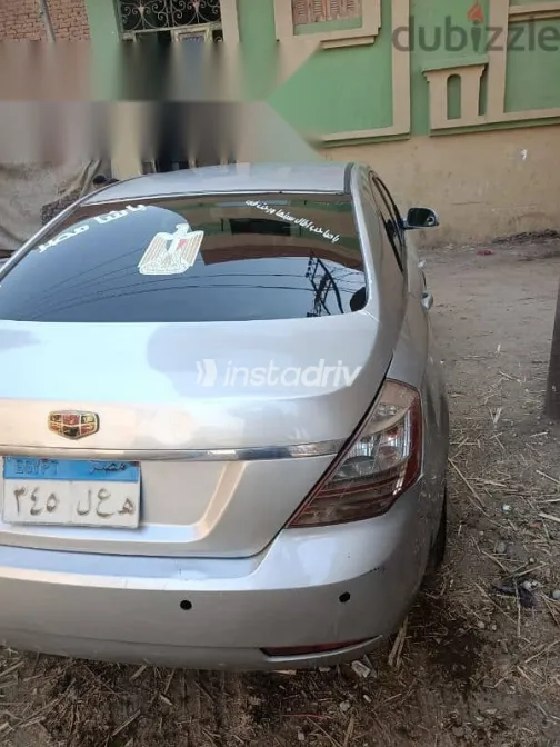 جيلي امجراند 2014 فضي مستعملة للبيع - 4