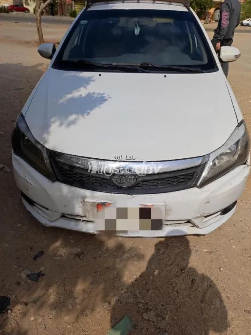 Byd F3 2023 White Used for Sale - 3