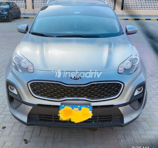 كيا سبورتاج 2021 أبيض مستعملة للبيع - 2