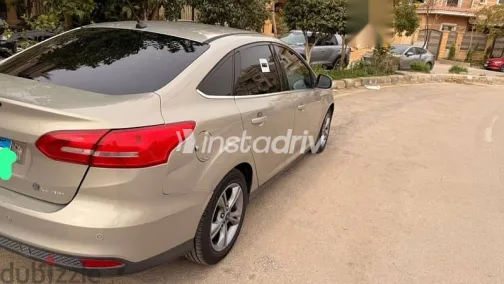 Ford Focus 2017 Beige Used for Sale - 3