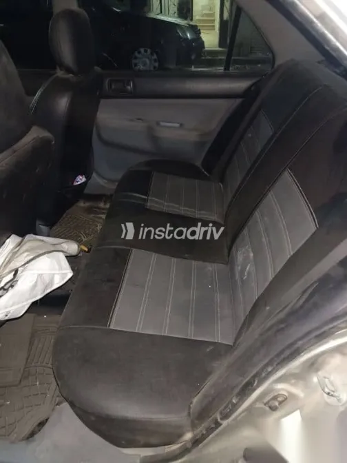 ميتسوبيشي لانسر 2007 فضي مستعملة للبيع - 4