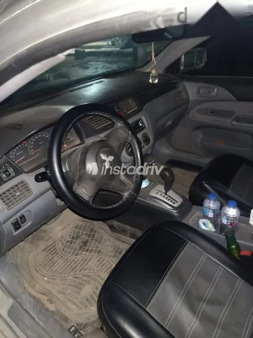 ميتسوبيشي لانسر 2007 فضي مستعملة للبيع - 5