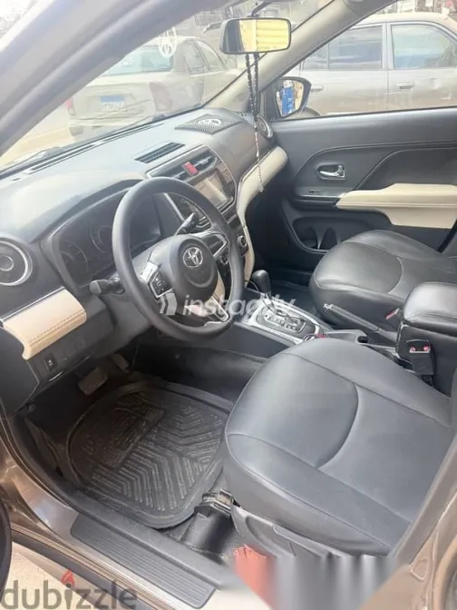 Toyota Rush 2019 Brown Used for Sale - 5