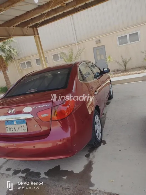 هيونداي إلنترا اتش دى 2007 أحمر غامق مستعملة للبيع - 4