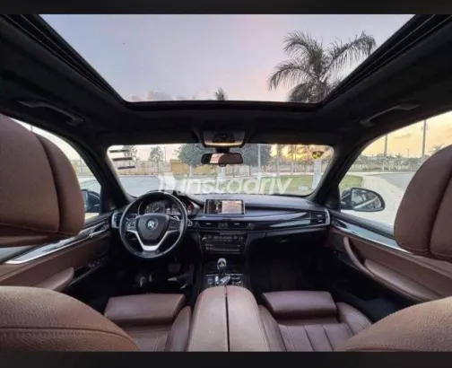 بي ام دبليو X5 2015 أسود مستعملة للبيع - 1