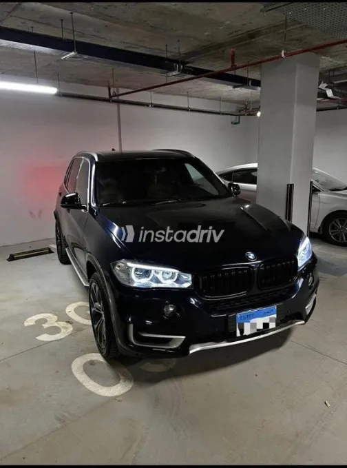 بي ام دبليو X5 2015 أسود مستعملة للبيع - 3