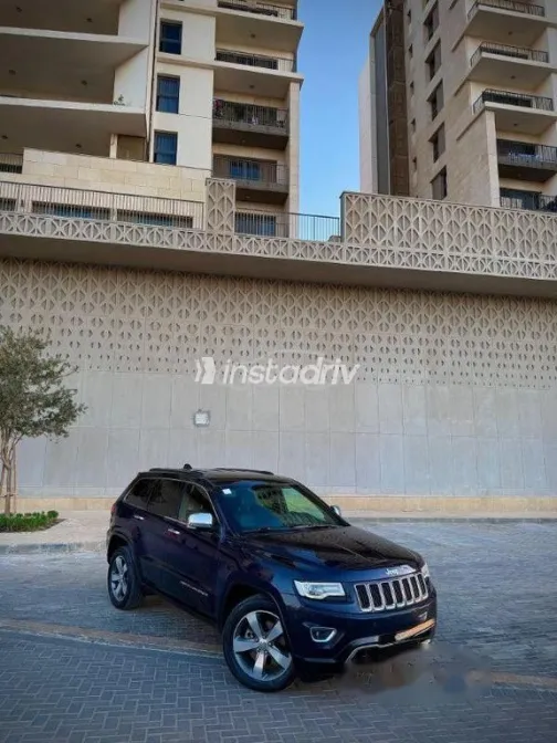 Jeep Grand Cherokee 2016 Black Used for Sale - 2