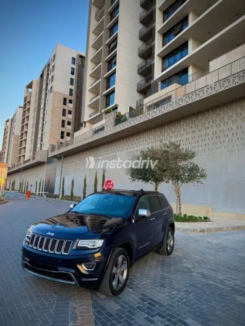 Jeep Grand Cherokee 2016 Black Used for Sale - 3